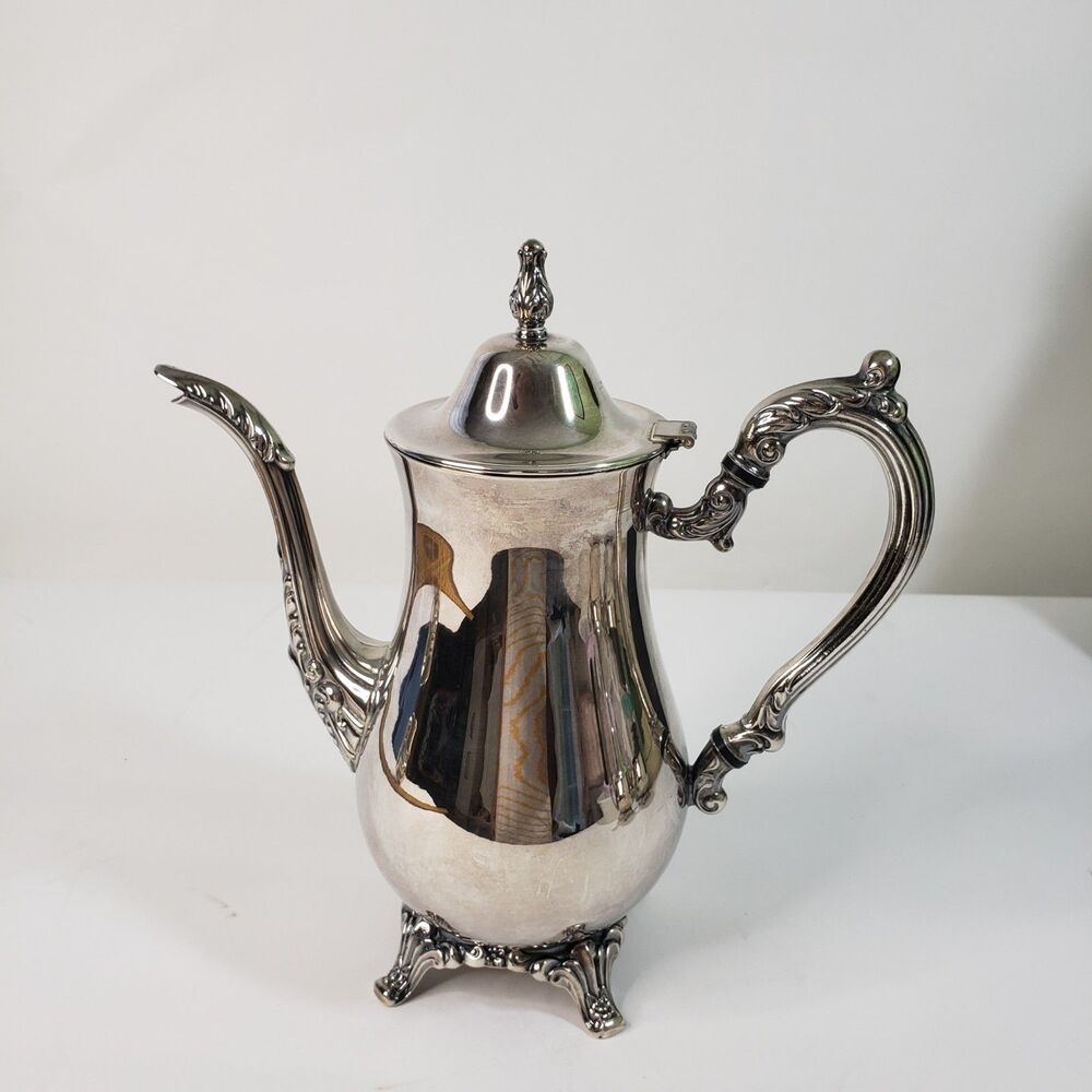 Oneida Silver Du Maurier Silverplate Coffee Pot  8 " Scroll Victorian Style